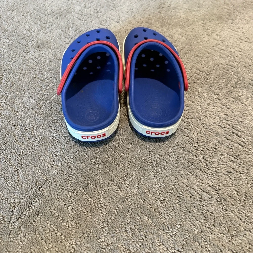 CROCS crocband style